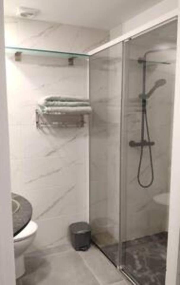 Taocasa Metal Apartment โอลอต ภายนอก รูปภาพ